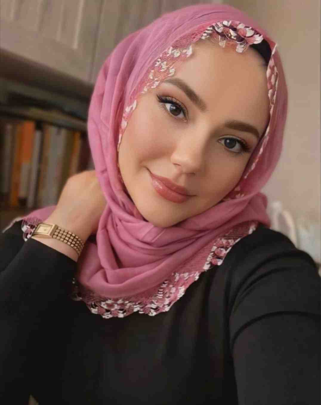 Tepe Güzel Bir Gelecek Escort Merve