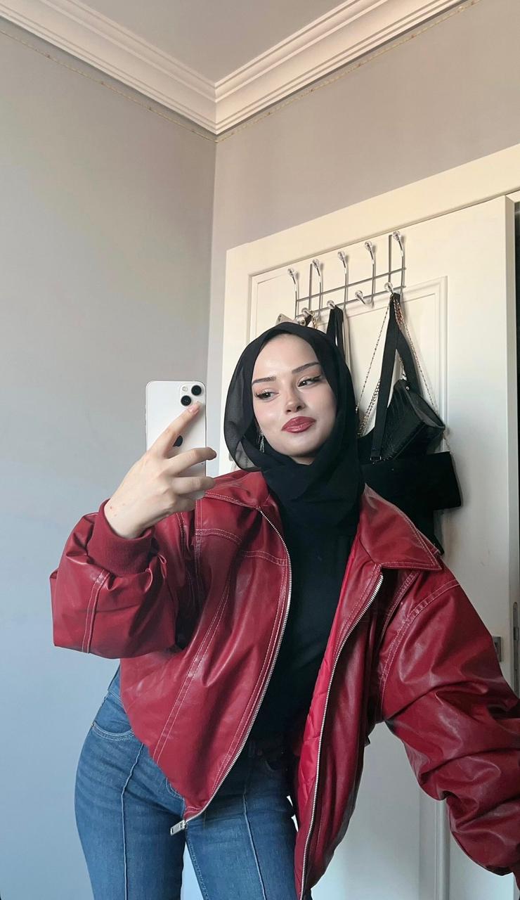 Beldibi Düşünceli Bayan Escort Safiye