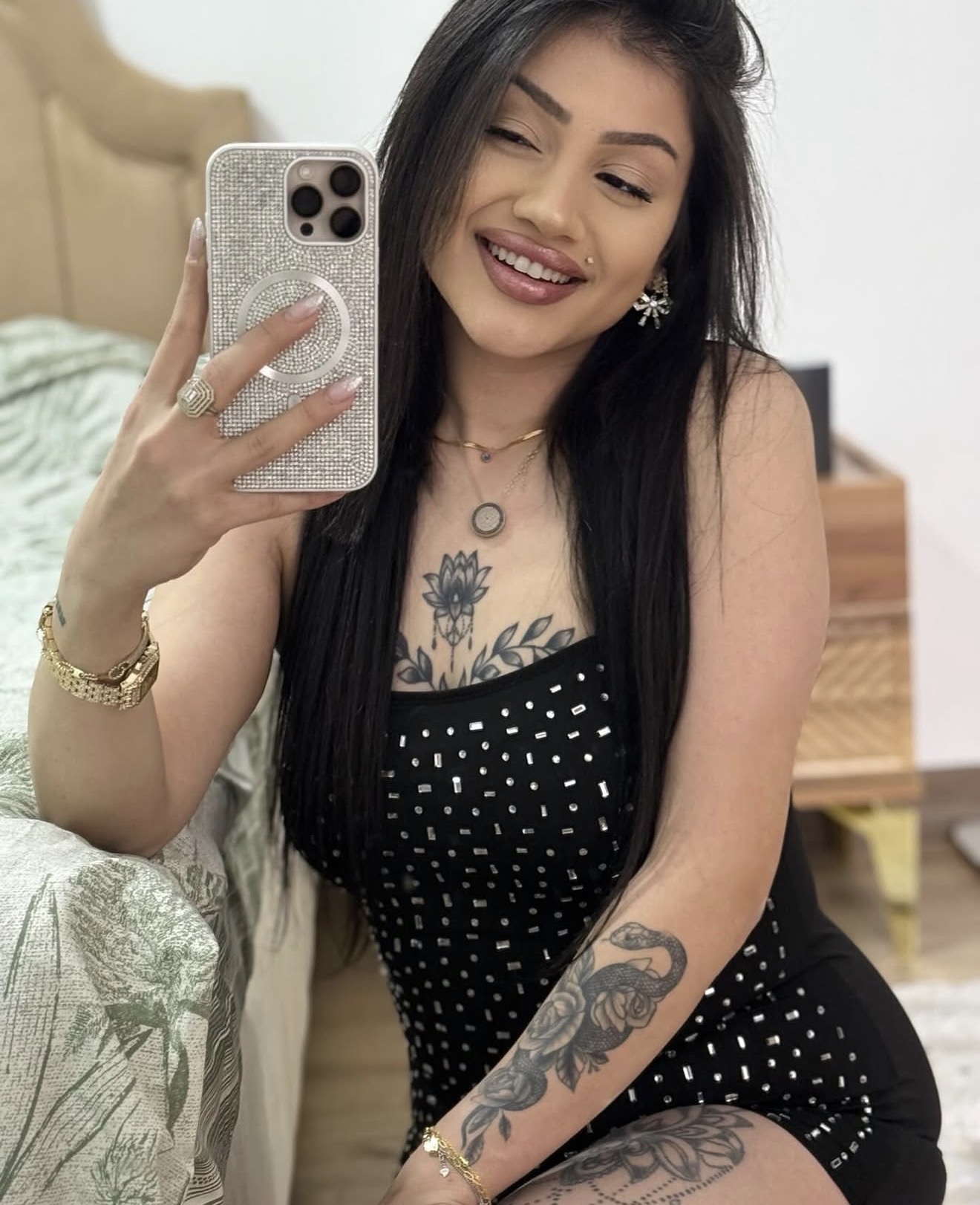 Hisarönü Bilinçli Kadın Escort Bayan Zeliha
