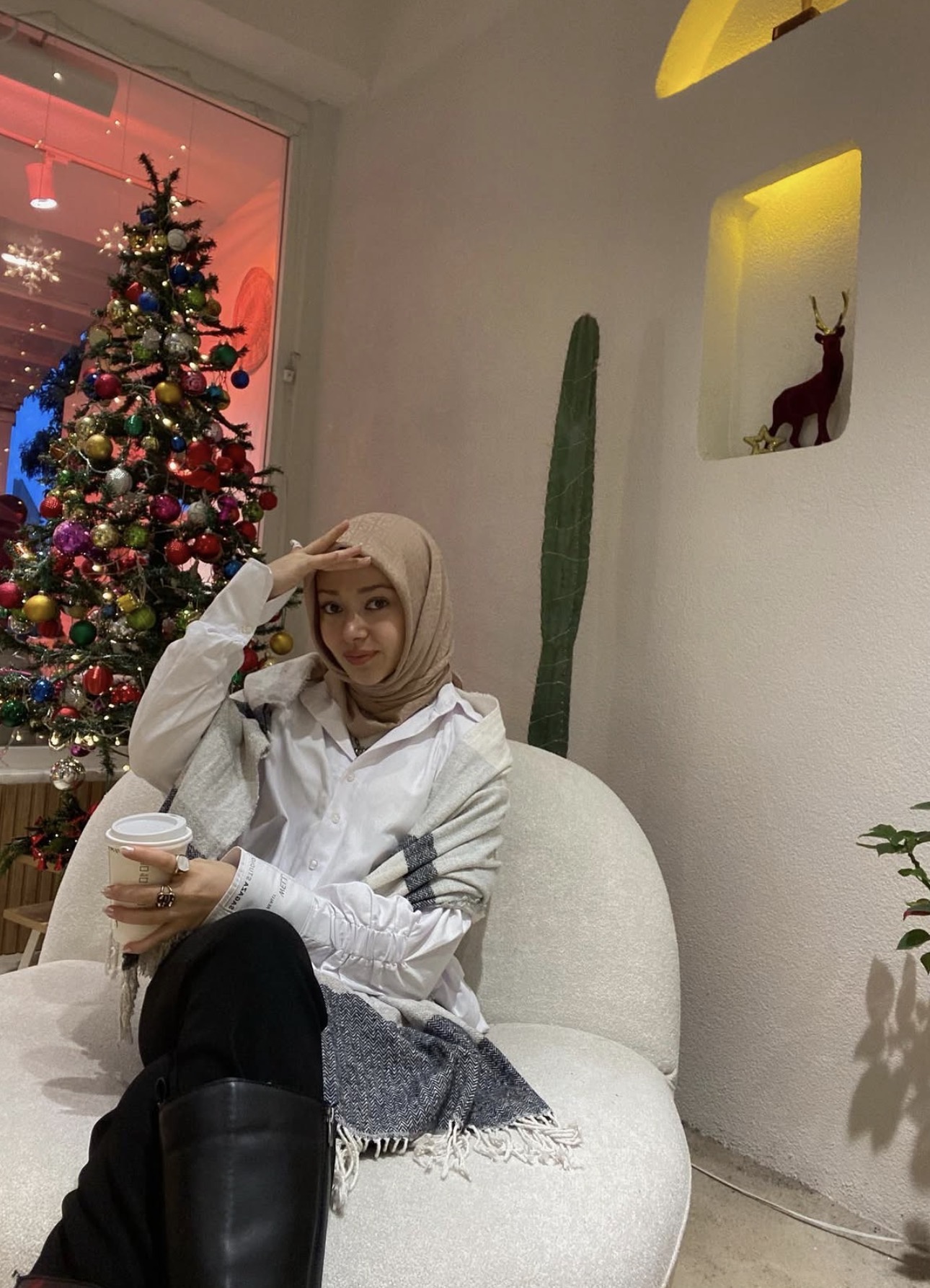Tepe Bilinçli Kadın Escort Reyhan