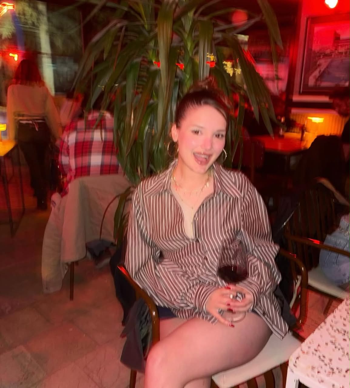 Adaköy Özgüvenli Kadın Escort Tanya